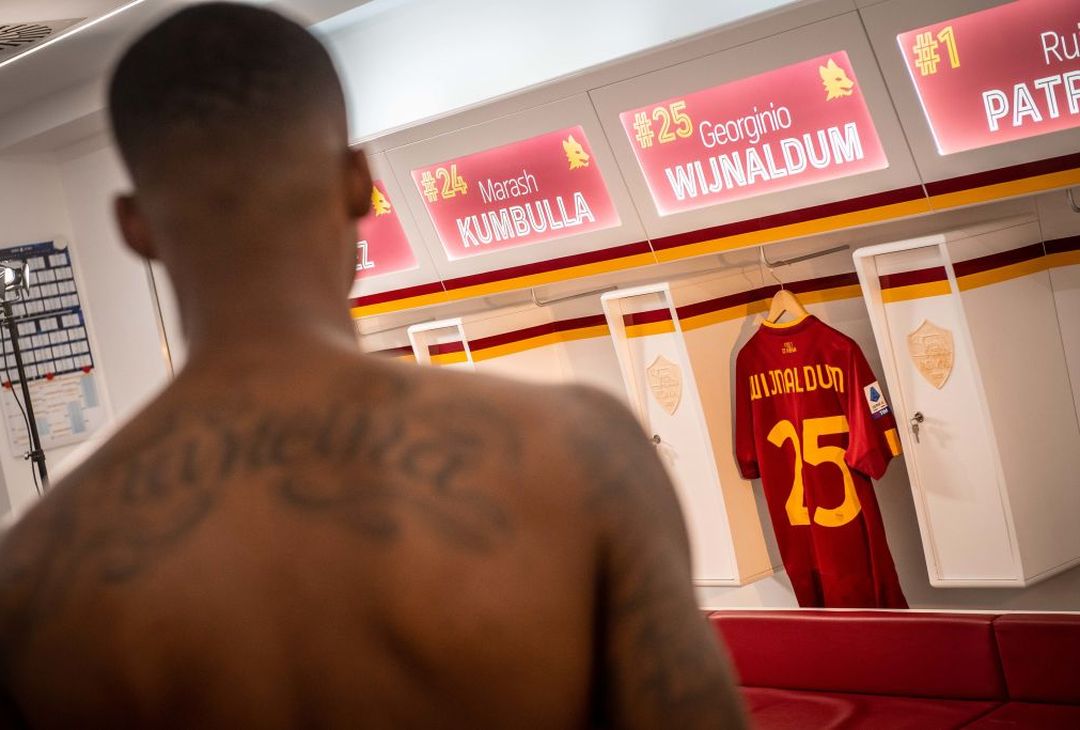 Wijnaldum è un nuovo giocatore della Roma – FOTO GALLERY - immagine 47
