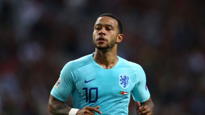 PORTO, PORTUGAL - JUNE 09: Memphis Depay of The Netherlands in action during the UEFA Nations League Final between Portugal and the Netherlands at Estadio do Dragao on June 09, 2019 in Porto, Portugal. (Photo by Dean Mouhtaropoulos/Getty Images) Gazzetta: “La Juve spinge per il colpo Depay. Ora si può fare a costo zero” - immagine 1