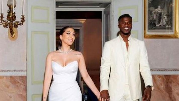 Icardi, Keita e la moglie: “Che stupidi. Lui e la moglie vivono di gossip. Noi no” - immagine 1