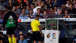 Var, subito polemiche nella Liga spagnola: il Barcellona annuncia ricorso per Lenglet