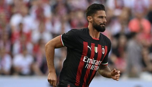 Olivier Giroud (attaccante AC Milan) qui durante l'amichevole Colonia-Milan 1-2 | News (Getty Images) Olivier Giroud AC Milan amichevole Colonia-Milan 1-2