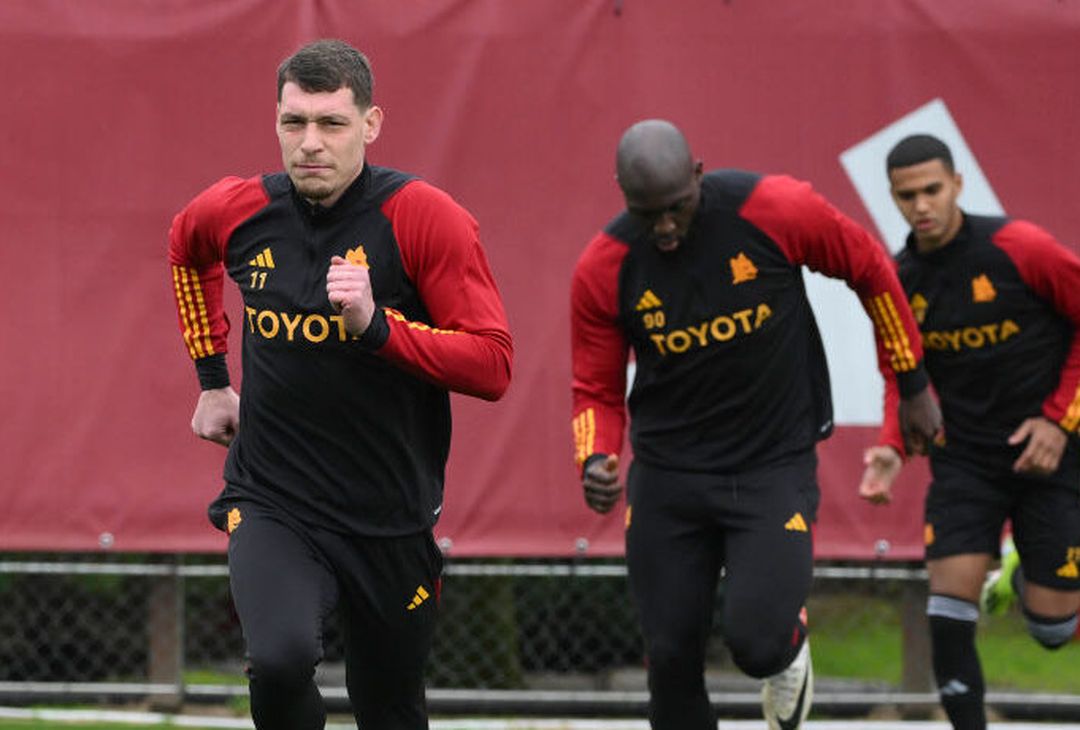 Roma, il secondo allenamento di De Rossi a Trigoria – FOTO GALLERY - immagine 19