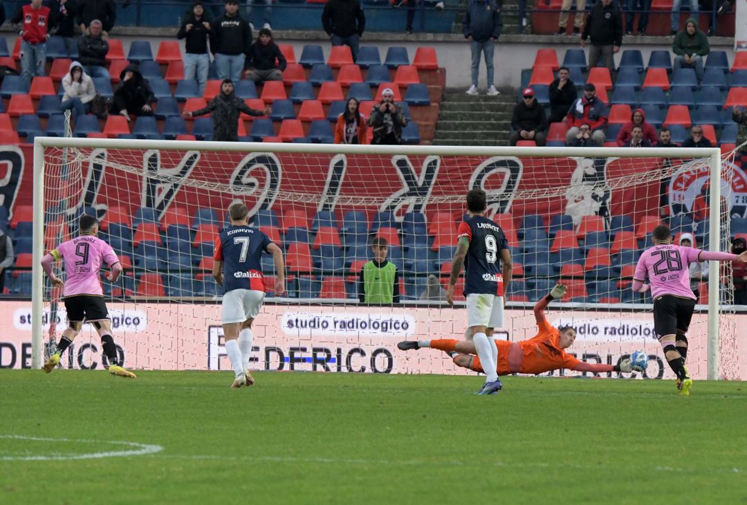 FOTO Cosenza-Palermo 3-2 – 13a giornata Serie B 2022-23 (Gallery) - immagine 27