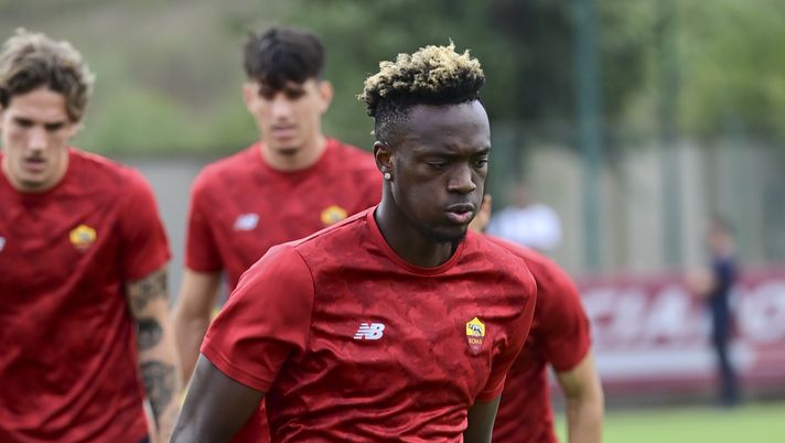 Getty Images Abraham vuole esserci, oggi il test finale. Vina va in campo, Spinazzola migliora - immagine 1