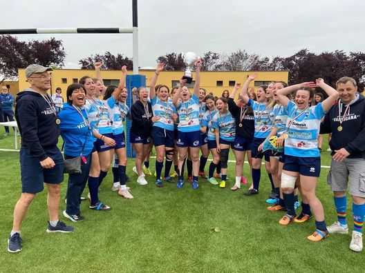Il trionfo delle Valsugirls (foto pagina fb ufficiale) Il rugby italiano (maschile e femminile) parla padovano- immagine 2