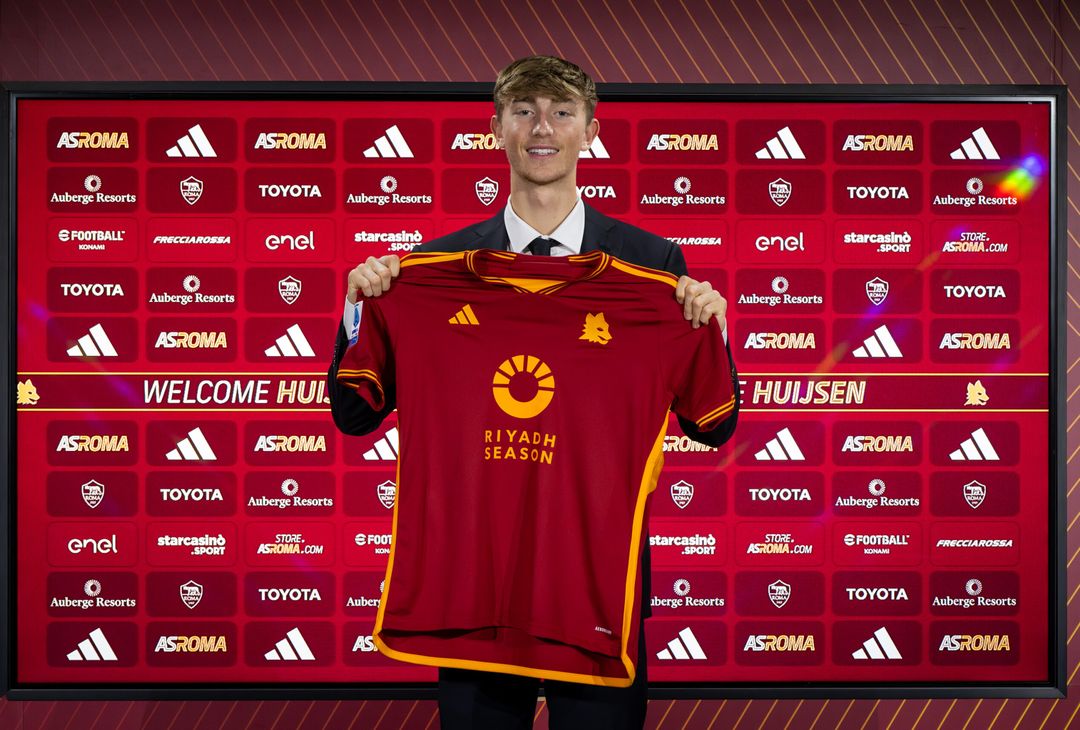 Roma, i primi scatti in giallorosso di Huijsen – FOTOGALLERY - immagine 4