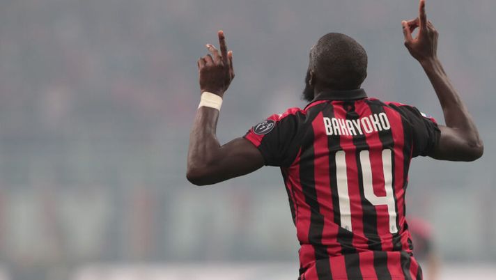MILAN, ITALY - MARCH 17: Tiemoue Bakayoko of AC Milan celebrates his goal during the Serie A match between AC Milan and FC Internazionale at Stadio Giuseppe Meazza on March 17, 2019 in Milan, Italy. (Photo by Emilio Andreoli/Getty Images) Bakayoko, la Gazzetta approva: “Navigatore rossonero, merita un 7 in pagella” - immagine 1