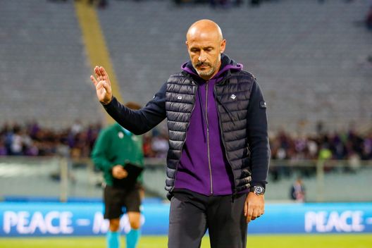 GERMOGLI PH: 13 OTTOBRE 2022 FIRENZE STADIO ARTEMIO FRANCHI CONFERENCE LEAGUE FIORENTINA VS HEARTS NELLA FOTO MISTER VINCENZO ITALIANO Il commento: “La società e la squadra non riescono a fare i conti con la realtà”- immagine 2