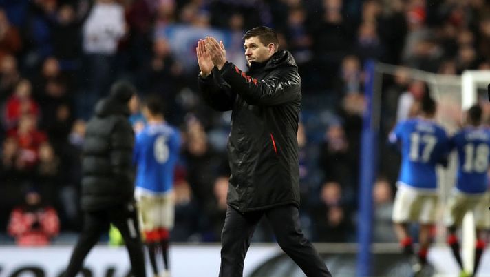 GLASGOW, SCOTLAND - DECEMBER 12: Steven Gerrard, Manager of Rangers FC acknowledges the fans following the UEFA Europa League group G match between Rangers FC and BSC Young Boys at Ibrox Stadium on December 12, 2019 in Glasgow, United Kingdom. (Photo by Ian MacNicol/Getty Images) GLASGOW, SCOTLAND - DECEMBER 12: Steven Gerrard, Manager of Rangers FC acknowledges the fans following the UEFA Europa League group G match between Rangers FC and BSC Young Boys at Ibrox Stadium on December 12, 2019 in Glasgow, United Kingdom. (Photo by Ian MacNicol/Getty Images)