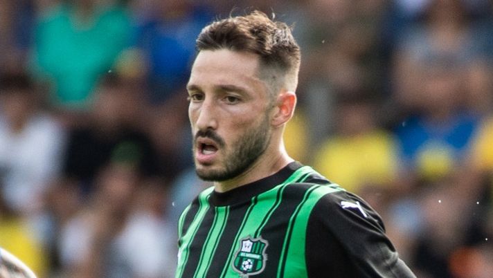 UFFICIALE – Sassuolo, infortunio Vina: l’esito degli esami. C’è lesione al ginocchio - immagine 1