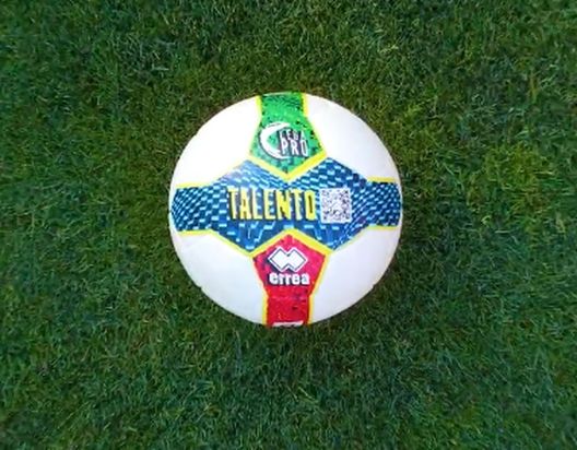 Serie C Talento pallone (credit Twitter @LegaProOfficial) Serie C Talento pallone