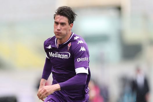 Dusan Vlahovic Dusan Vlahovic