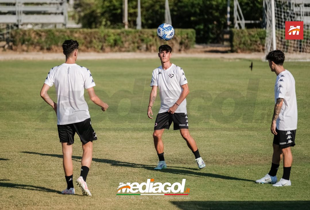 FOTO RITIRO PALERMO, la squadra di mister Baldini si allena a Boccadifalco (Gallery) - immagine 14