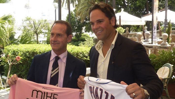 Reggiana: Mike Piazza vicino all’acquisto delle quote di maggioranza del club  Reggiana: Mike Piazza vicino all’acquisto delle quote di maggioranza del club