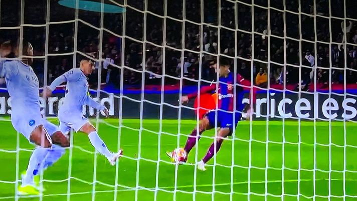 VIDEO Barcellona-Napoli 2-0, Cancelo raddoppia: uno-due micidiale dei blaugrana - immagine 1