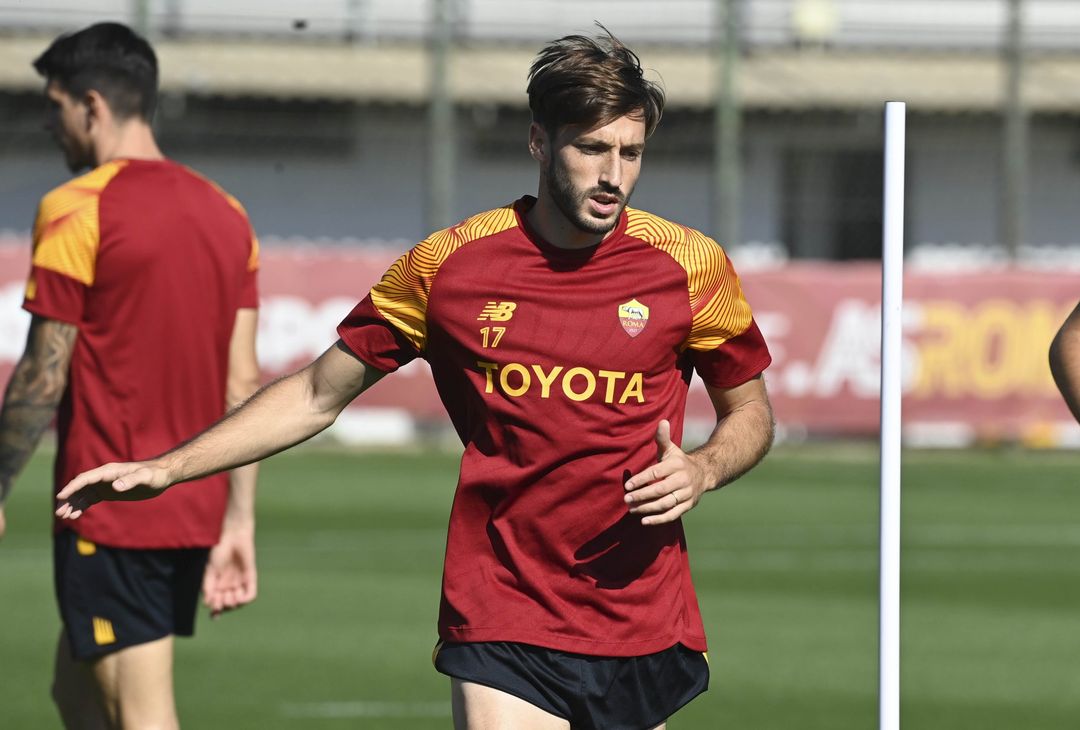 Trigoria, Roma In Campo Per Preparare La Sfida Con Il Napoli – FOTO ...