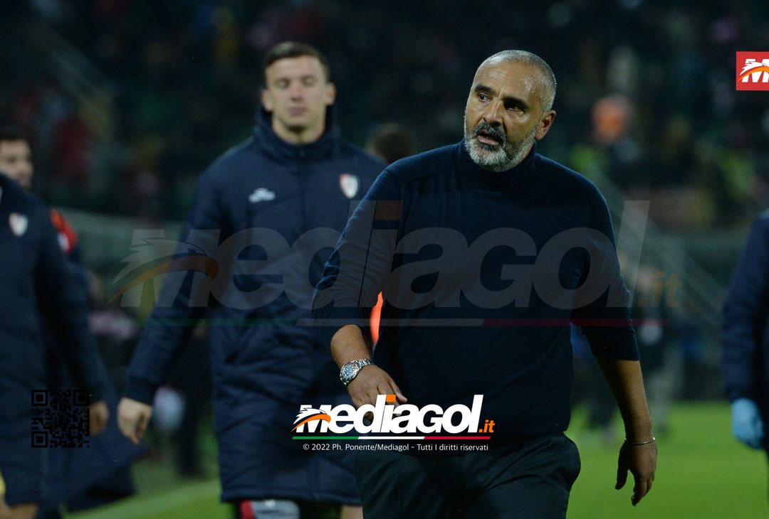 FOTO Palermo-Cagliari 2-1, 18ª giornata Serie B 2022-2023 (Gallery) - immagine 48