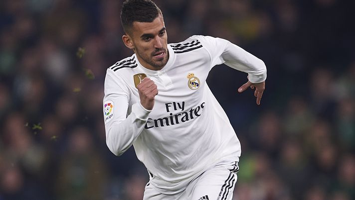 SEVILLE, SPAIN - JANUARY 13: Dani Ceballos of Real Madrid CF in action during the La Liga match between Real Betis Balompie and Real Madrid CF at Estadio Benito Villamarin on January 13, 2019 in Seville, Spain. (Photo by Aitor Alcalde/Getty Images) 
