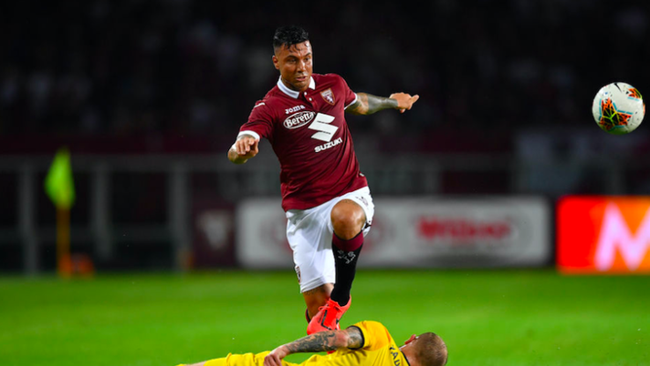 Torino, Izzo fuori per infortunio: farà una risonanza. Mazzarri: “Mi ha chiesto il cambio” - immagine 1