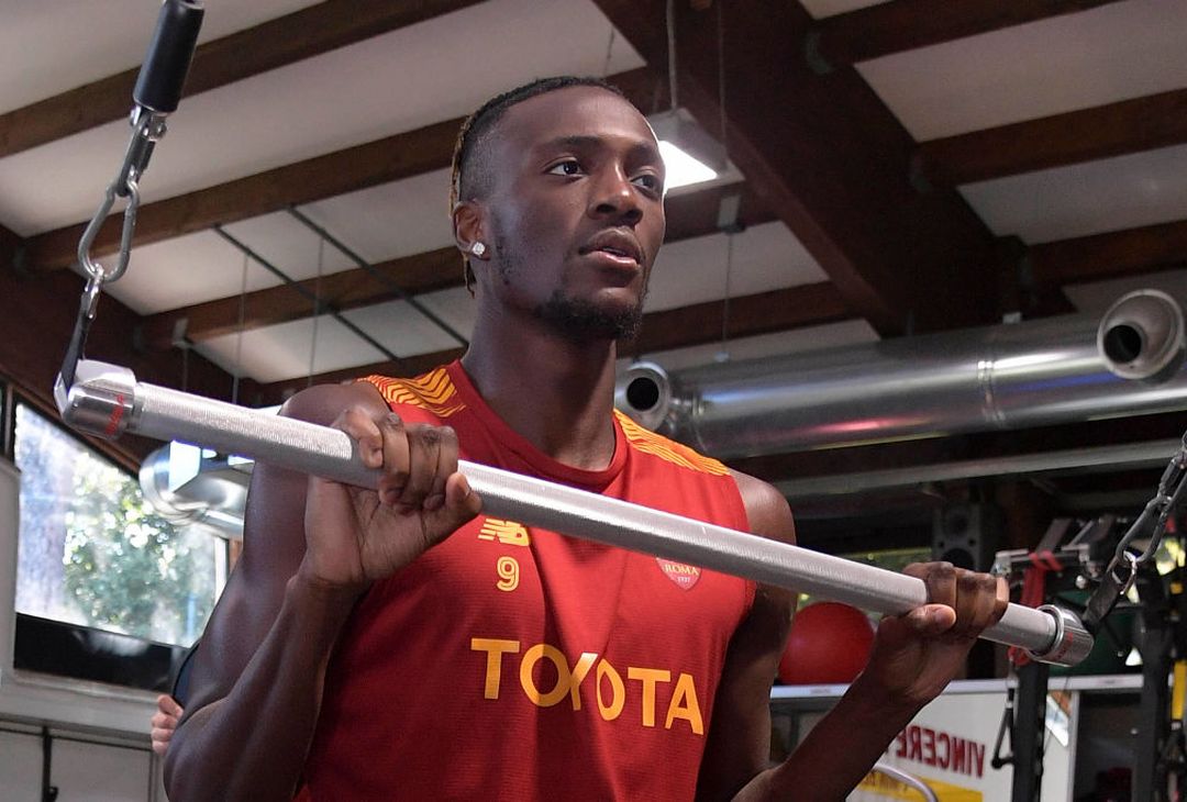 Trigoria, palestra per chi ha giocato ieri. Karsdorp in campo – FOTO GALLERY - immagine 15