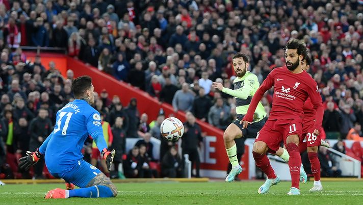 FOTO – L’agente dell’ex viola Salah “blasta” su Twitter un esperto di mercato! - immagine 1