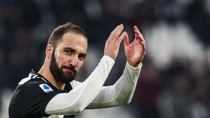 Higuain: “La malattia della mamma mi ha abbattuto, mesi drammatici” - immagine 1