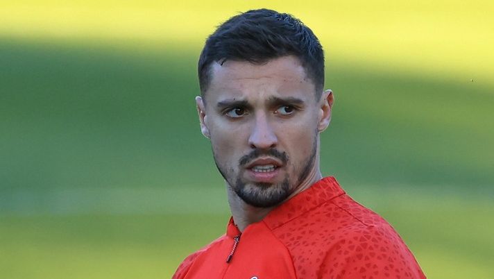 Romano: “Krunic fuori dal progetto Milan: c’è l’offerta del Fenerbahce” - immagine 1