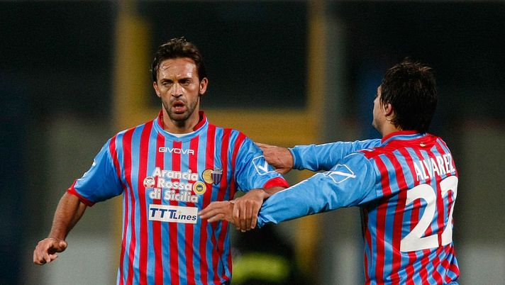 CATANIA, ITALY - NOVEMBER 30: Nicola Legrottaglie (L) of Catania celebrates after scoring the opening goal during the Serie A match between Calcio Catania and AC Milan at Stadio Angelo Massimino on November 30, 2012 in Catania, Italy. (Photo by Maurizio Lagana/Getty Images) CATANIA, ITALY - NOVEMBER 30: Nicola Legrottaglie (L) of Catania celebrates after scoring the opening goal during the Serie A match between Calcio Catania and AC Milan at Stadio Angelo Massimino on November 30, 2012 in Catania, Italy. (Photo by Maurizio Lagana/Getty Images)