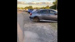 VIDEO / Argentina, spariscono le gomme alle auto durante la festa