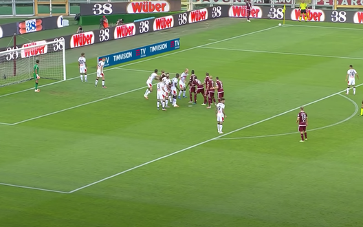 Il trenino che ha portato al gol di Bremer, schema che Longo usa dai tempi della Primavera granata Il trenino che ha portato al gol di Bremer, schema che Longo usa dai tempi della Primavera granata