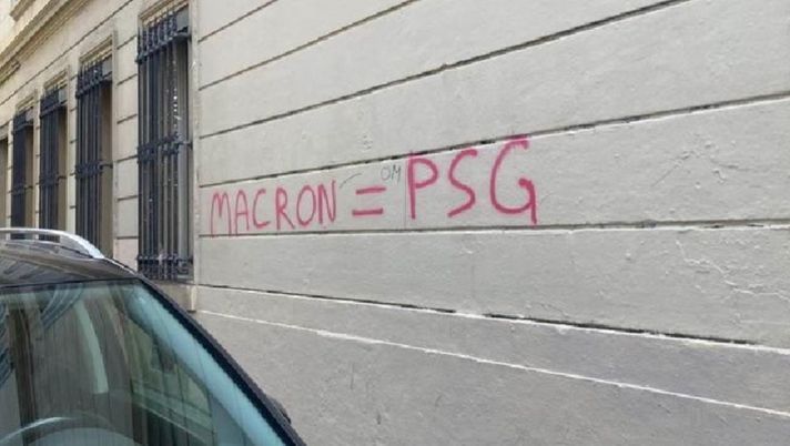 Il derby di Francia e le lotte di piazza: a Marsiglia, Macron sei come il Psg… - immagine 1