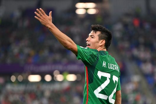 lozano, messico (Photo by Dan Mullan/Getty Images) Monfrecola: “C’è troppa pressione su Lozano, non lo vedo spumeggiante come prima”- immagine 2