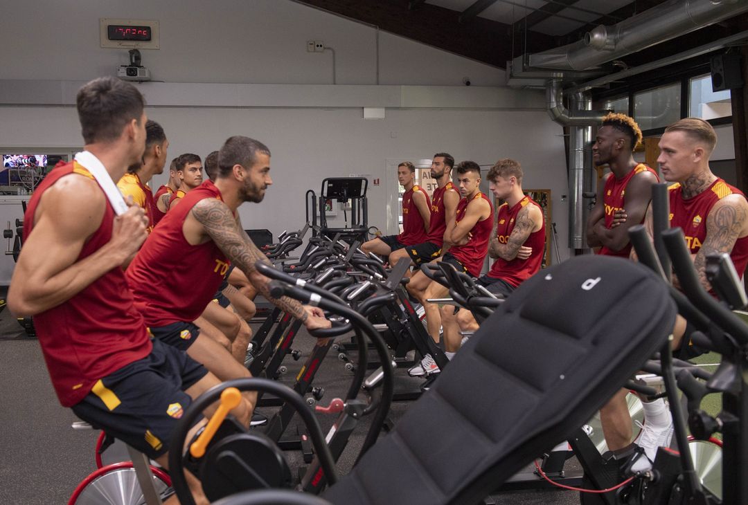 Roma, il primo allenamento con i compagni di Belotti – FOTO GALLERY - immagine 22