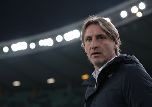VERONA, ITALY - JANUARY 12: Genoa CFC coach Davide Nicola looks on during the Serie A match between Hellas Verona and Genoa CFC at Stadio Marcantonio Bentegodi on January 12, 2020 in Verona, Italy. (Photo by Emilio Andreoli/Getty Images) VERONA, ITALY - JANUARY 12: Genoa CFC coach Davide Nicola looks on during the Serie A match between Hellas Verona and Genoa CFC at Stadio Marcantonio Bentegodi on January 12, 2020 in Verona, Italy. (Photo by Emilio Andreoli/Getty Images)