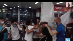 VIDEO Olimpiadi 2020, Tamberi rientra in Italia: l’accoglienza a Fiumicino