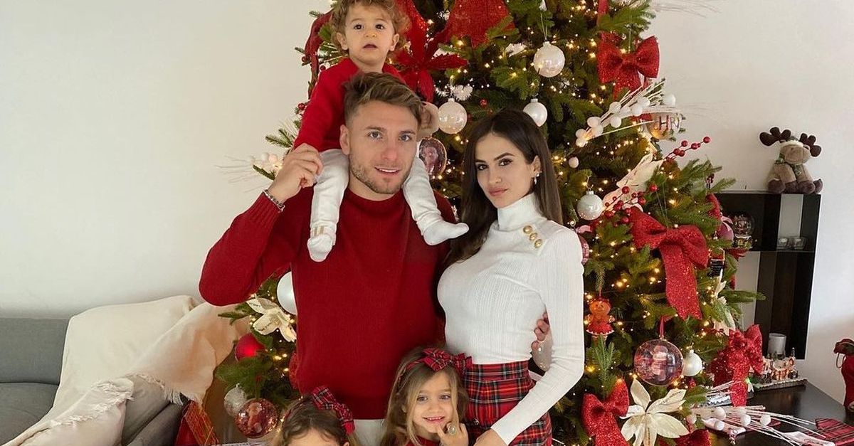 Jessica e Ciro Immobile si preparano al Natale in famiglia Buona