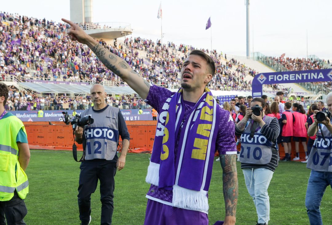 Venuti, cuore viola. Rivivi l’addio del giocatore e gli applausi del Franchi - immagine 13