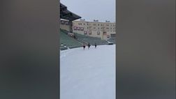 VIDEO / Incredibile Warholm: allenamento a petto nudo sulla neve