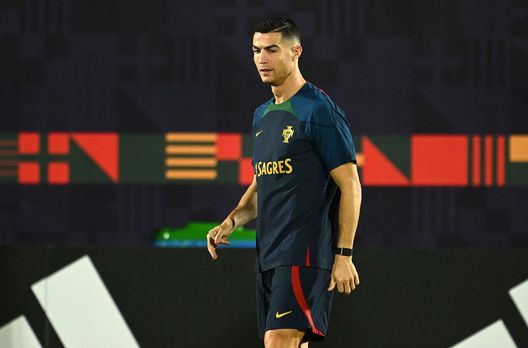 (Photo by Clive Mason/Getty Images) Cr7 allo United è…un cimelio: la sua (probabile) ultima apparizione vale 39mila sterline- immagine 2