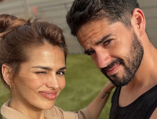 L’enigmatico messaggio di lady Isco sul futuro del calciatore: “Ti aspettano…” L’enigmatico messaggio di lady Isco sul futuro del calciatore: “Ti aspettano…” - immagine 1