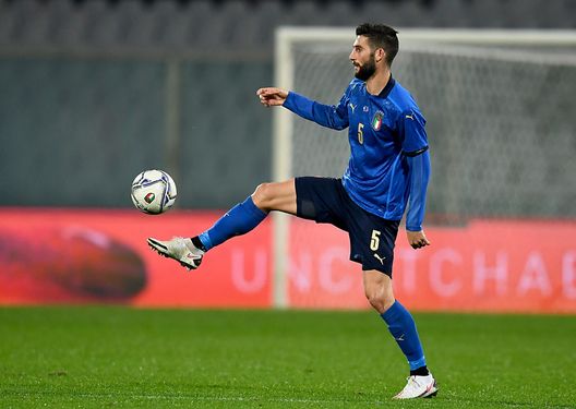 FLORENCE, ITALY - NOVEMBER 11: Roberto Gagliardini of Italy controls the ball during the international friendly match between Italy and Estonia at Stadio Artemio Franchi on November 11, 2020 in Florence, Italy. (Photo by Claudio Villa/Getty Images) FLORENCE, ITALY - NOVEMBER 11: Roberto Gagliardini of Italy controls the ball during the international friendly match between Italy and Estonia at Stadio Artemio Franchi on November 11, 2020 in Florence, Italy. (Photo by Claudio Villa/Getty Images)