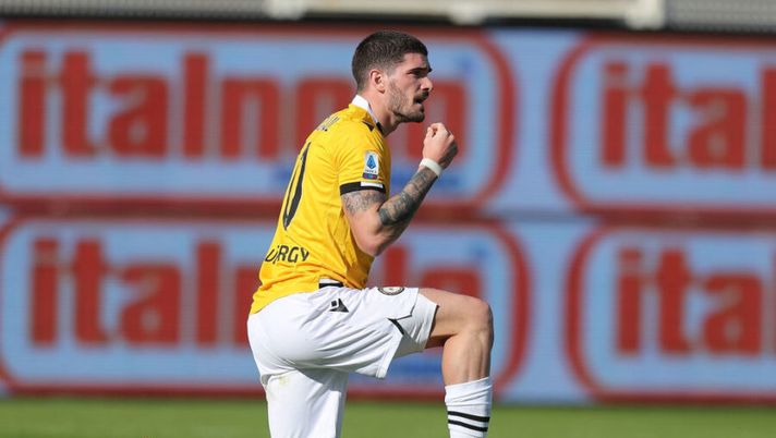 LA SPEZIA, ITALY - JANUARY 31: Rodrigo De Paul of Udionese Calcio gestures during the Serie A match between Spezia Calcio and Udinese Calcio at Stadio Alberto Picco on January 31, 2021 in La Spezia, Italy. (Photo by Gabriele Maltinti/Getty Images) I voti ufficiali al fantacalcio: de Paul come Musso, super Pereyra! Flop Galabinov - immagine 1