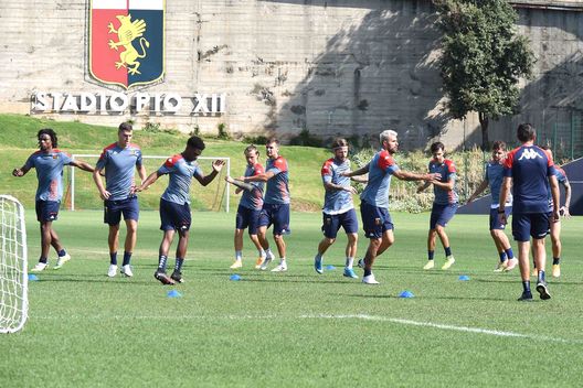 Genoa (twitter Genoa) Genoa (twitter Genoa)