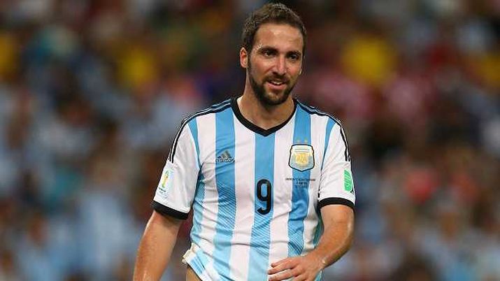 Quando Higuain insultò Juan Jesus: “Vattene da qui negretto, va via scimmietta” - immagine 1