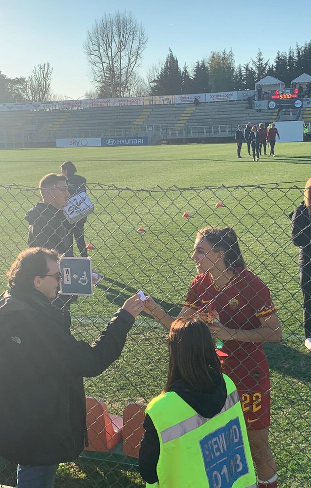 Grande Agnese: questi fiori sono per te 