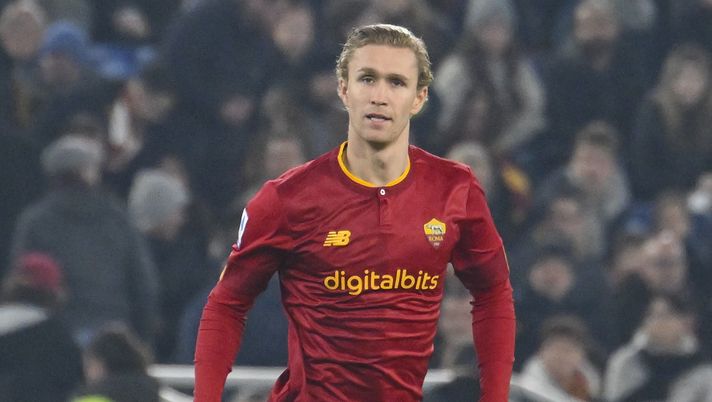 Getty Images Solbakken, ecco l’esordio: entra in Roma-Fiorentina al posto di Abraham – FOTO - immagine 1