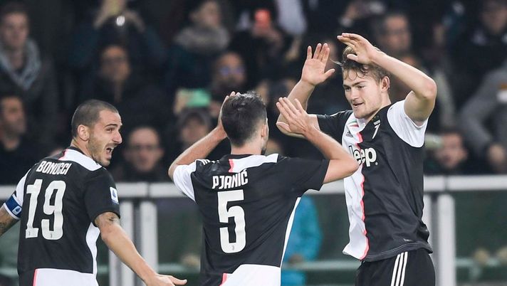 TURIN, ITALY - NOVEMBER 02: Juventus player Matthijs de Ligt celebrates 0-1 goal during the Serie A match between Torino FC and Juventus at Stadio Olimpico di Torino on November 02, 2019 in Turin, Italy. (Photo by Daniele Badolato - Juventus FC/Juventus FC via Getty Images) TURIN, ITALY - NOVEMBER 02: Juventus player Matthijs de Ligt celebrates 0-1 goal during the Serie A match between Torino FC and Juventus at Stadio Olimpico di Torino on November 02, 2019 in Turin, Italy. (Photo by Daniele Badolato - Juventus FC/Juventus FC via Getty Images)