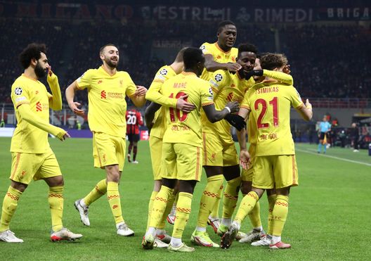 Il Liverpool esulta dopo il gol. FOTOGALLERY | Le immagini più belle del match contro il Liverpool- immagine 3