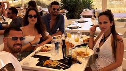 Vacanze da serie A, quando i giocatori si ritrovano in spiaggia: da Suso a Berardi