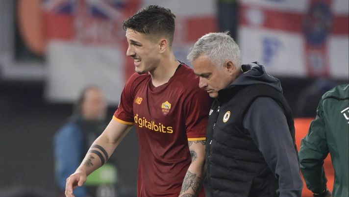 Roma, Zaniolo in lista Uefa. Presenta un certificato, esentato dagli allenamenti - immagine 1